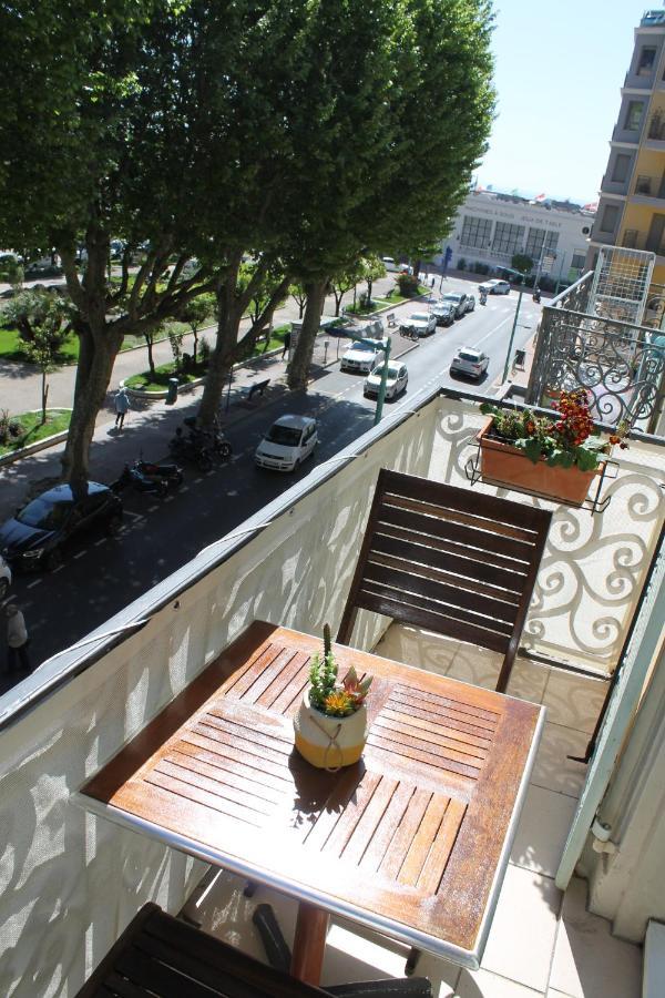 Appartement Penelope belle vue à Menton Extérieur photo